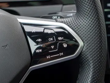 VW Arteon SB 2.0 TDI DSG 4Motion R-Line AHK  ZGV