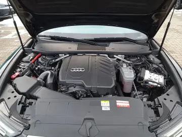 AUDI A6 Avant S-Line 45TFSI qu Matrix Keyless B&O 20