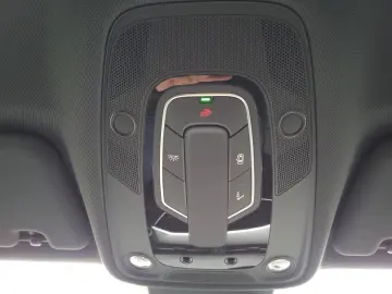 AUDI A6 Avant S-Line 45TFSI qu Matrix Keyless B&O 20