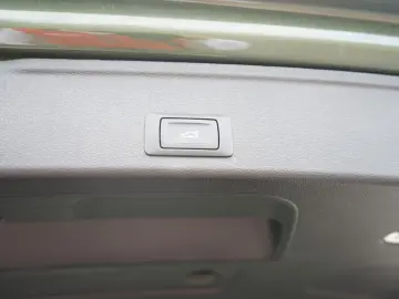 AUDI A4 Avant 45 2.0 TFSI quattro S line LED Panorama