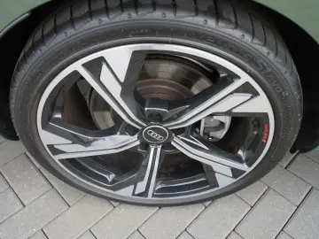 AUDI A4 Avant 45 2.0 TFSI quattro S line LED Panorama