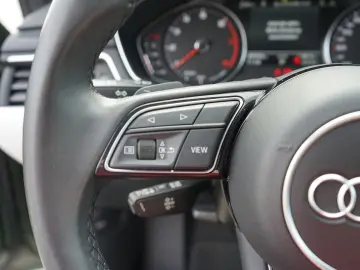 AUDI A4 Avant 45 2.0 TFSI quattro S line LED Panorama