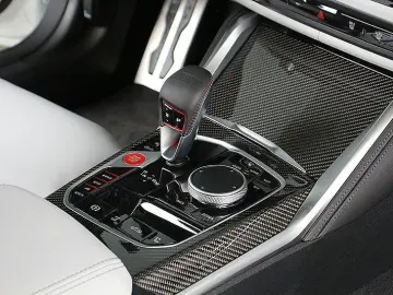 BMW M4 Ultimate Carbon Vmax LCI II Akra Ultmate VOLL