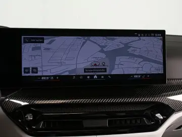 BMW M4 Ultimate Carbon Vmax LCI II Akra Ultmate VOLL