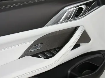 BMW M4 Ultimate Carbon Vmax LCI II Akra Ultmate VOLL
