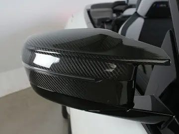 BMW M4 Ultimate Carbon Vmax LCI II Akra Ultmate VOLL