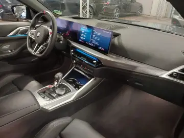 BMW M4 Competition M xDrive Cabrio