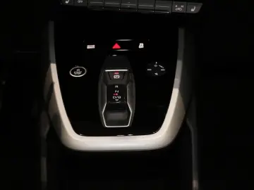 AUDI Q4 e-tron Sportback  50 quattro