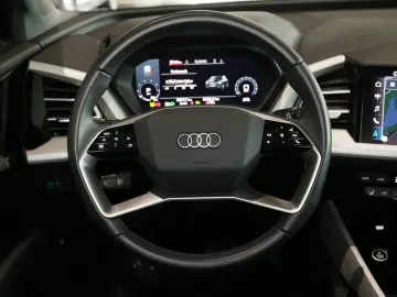 AUDI Q4 e-tron Sportback  50 quattro