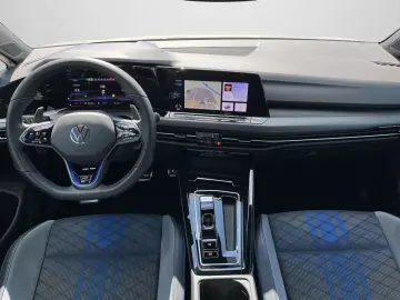 VW Golf VIII R 2.0 TSI DSG 4Motion SHZ NAVI ACC LED