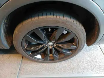 VW Tiguan Allspace   R-Line ACC   Navi   LED   Pano