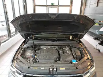 VW Tiguan Allspace   R-Line ACC   Navi   LED   Pano