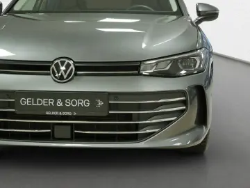 VW Passat Variant Business 2.0 TDI Leder RFK AHK DC