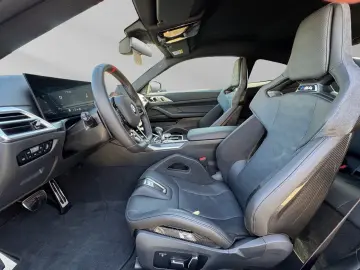BMW M4 Competition xDrive RaceTrack Paket
