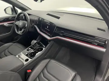 VW Touareg TDI R-Line 4Motion LED ACC 360  VIRT MEM