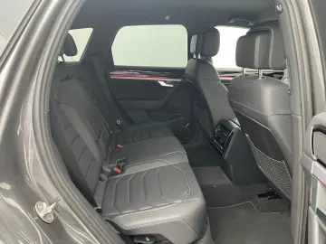 VW Touareg TDI R-Line 4Motion LED ACC 360  VIRT MEM