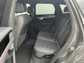 VW Touareg TDI R-Line 4Motion LED ACC 360  VIRT MEM