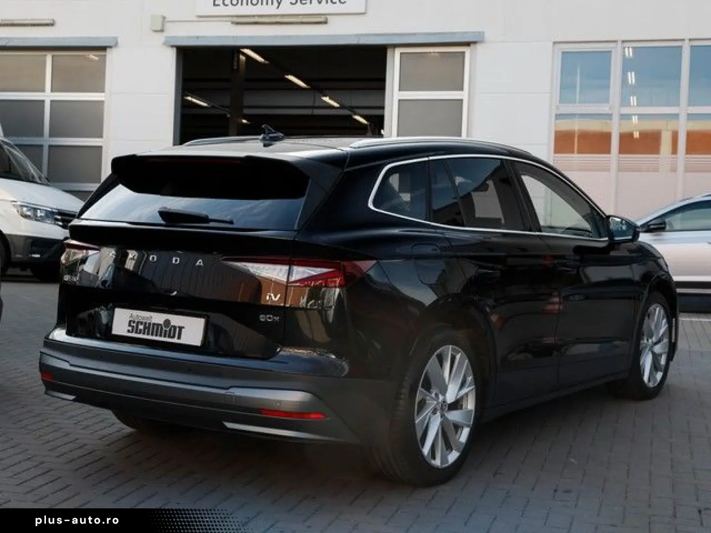 SKODA Enyaq iV 80x AHK Navi HeadUP Leder