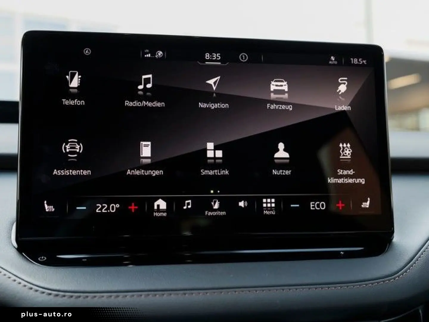 SKODA Enyaq iV 80x AHK Navi HeadUP Leder