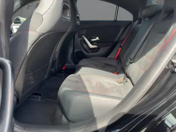 MERCEDES-BENZ Mercedes-AMG CLA35 4M Coupé HUD 360 LE…