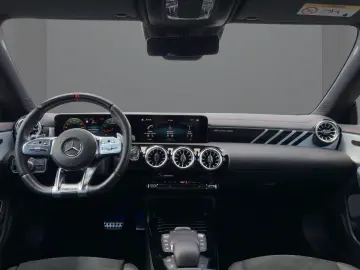 MERCEDES-BENZ Mercedes-AMG CLA35 4M Coupé HUD 360 LE…