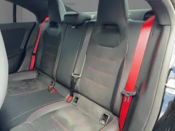 MERCEDES-BENZ Mercedes-AMG CLA35 4M Coupé HUD 360 LE…