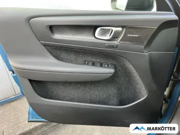 VOLVO C40 Ultimate Recharge Pure Electric ACC 360 H&K