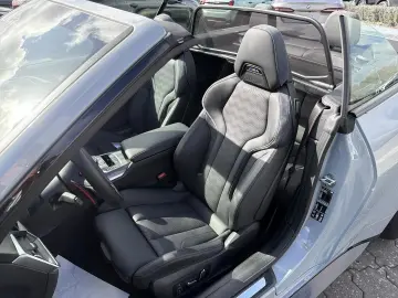 BMW M4 Competition Cabrio xDrive Laser Carbon H K