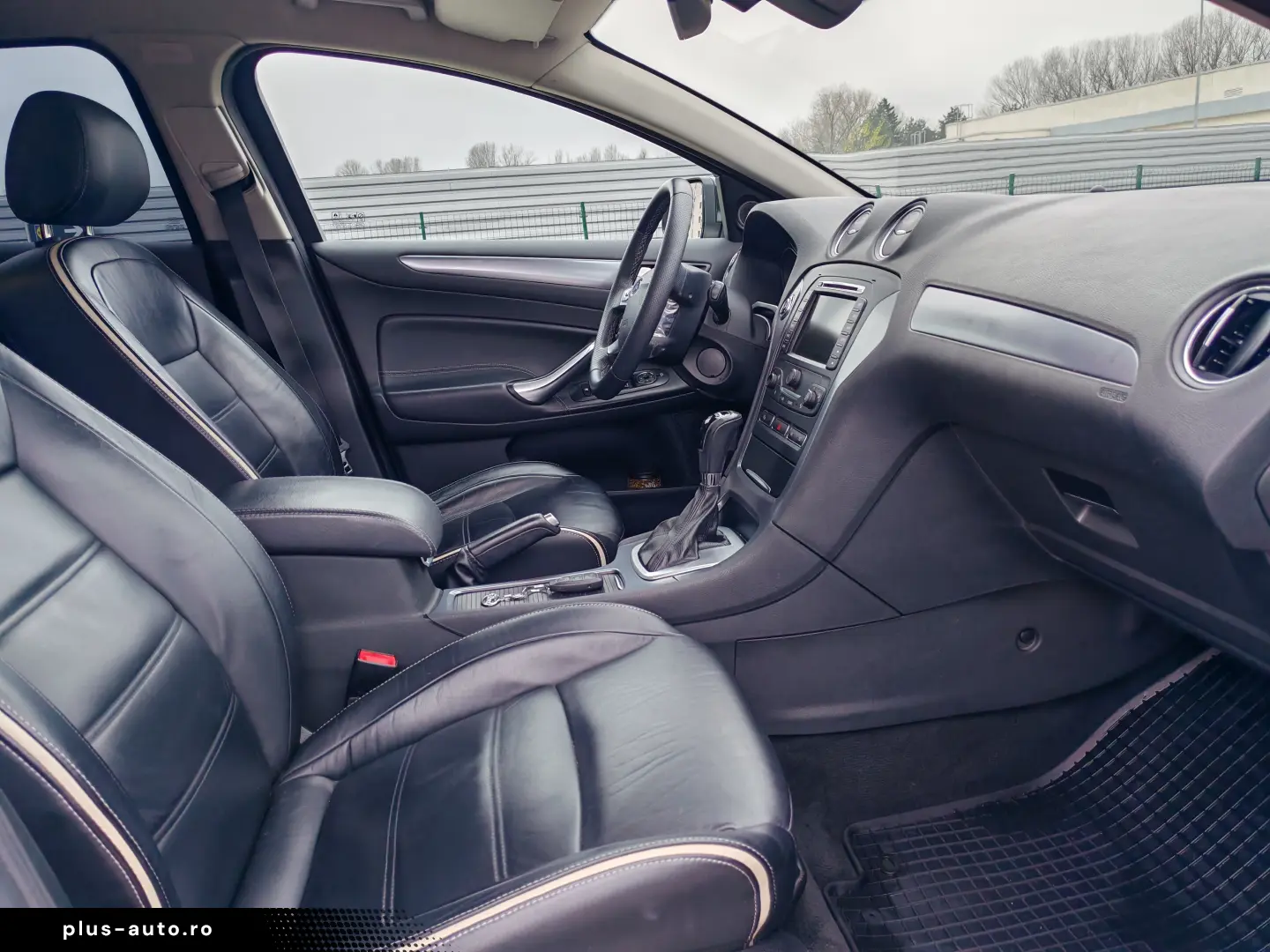 Ford Mondeo  Model Titanium!
