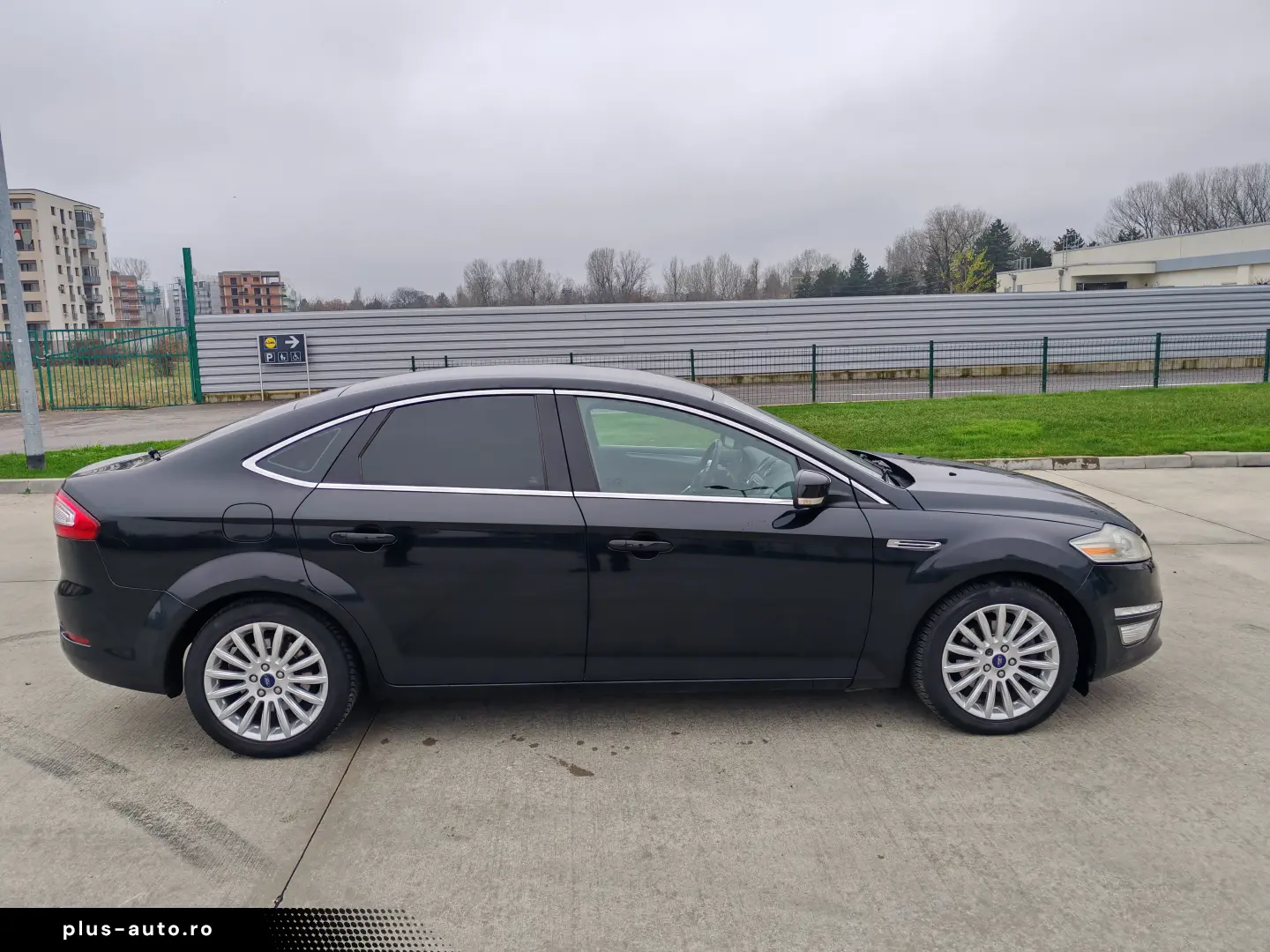 Ford Mondeo  Model Titanium!