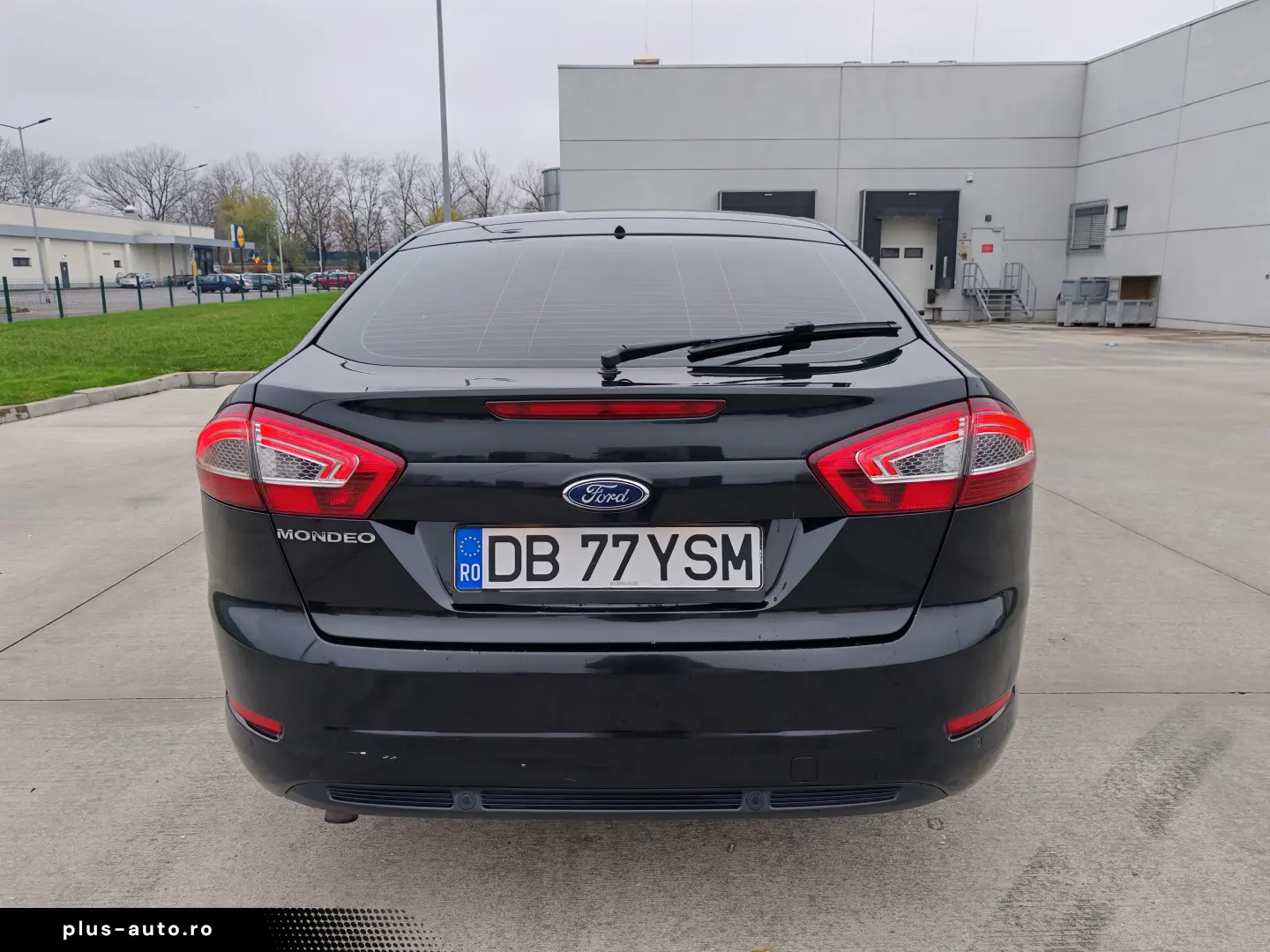 Ford Mondeo  Model Titanium!