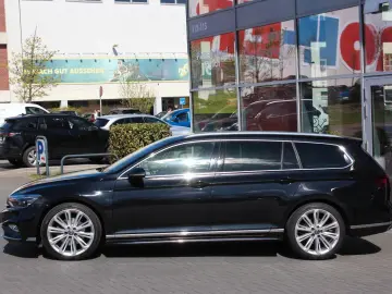 VW Passat Var. TDI DSG R-Line H-K Leder-Nappa AHK
