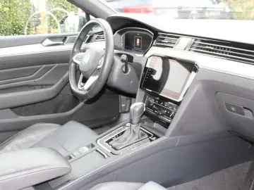 VW Passat Var. TDI DSG R-Line H-K Leder-Nappa AHK