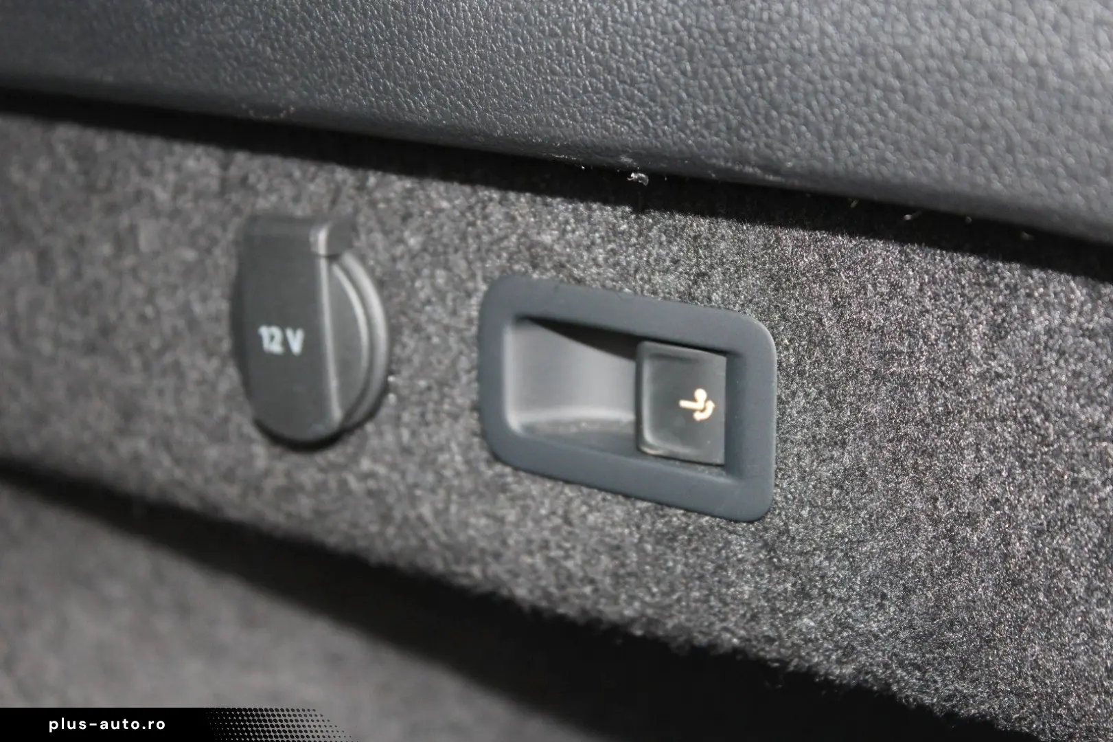 VW Passat Var. TDI DSG R-Line H-K Leder-Nappa AHK