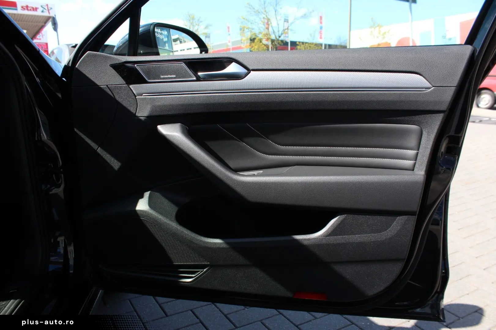 VW Passat Var. TDI DSG R-Line H-K Leder-Nappa AHK