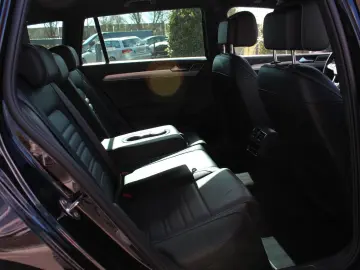 VW Passat Var. TDI DSG R-Line H-K Leder-Nappa AHK