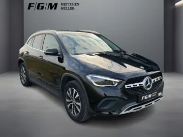 MERCEDES-BENZ GLA 200 d CarPlay Navi Autom. Klima LE…