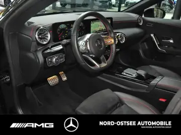 MERCEDES-BENZ CLA 220 d SB AMG KAMERA TEMPO MBUX SIT…