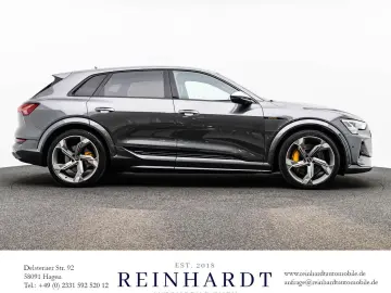 AUDI E-TRON S BLACK MATRIX HuD PANO CARPLAY KAMERA