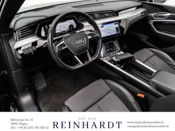 AUDI E-TRON S BLACK MATRIX HuD PANO CARPLAY KAMERA