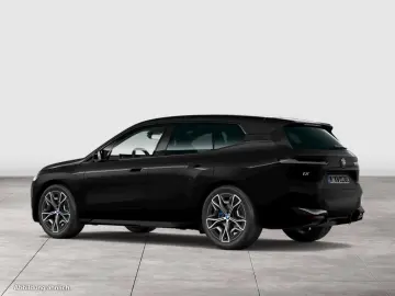BMW iX xDrive40 M Sport HUD PANO ACC AHK RFK NAVI
