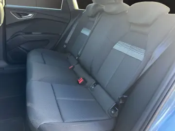 AUDI Q4 e-tron WÄRMEPUMPE KAMERA NAVI