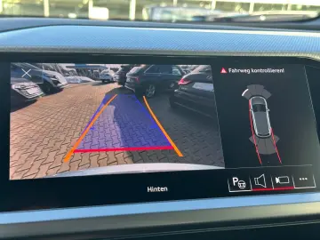 AUDI Q4 e-tron WÄRMEPUMPE KAMERA NAVI