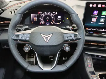 CUPRA Terramar TSI 2.0 TSI 4Drive VZ MATRIX-LED ACC