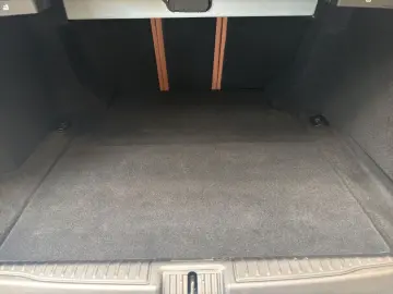 ALFA ROMEO Giulia Ti Q4 Kamera CarPlay Totwinkel Spurhalte
