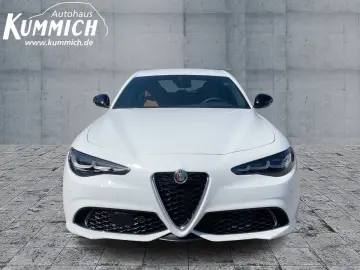 ALFA ROMEO Giulia Ti 2.2 Diesel 16V 210PS AT8 Q4
