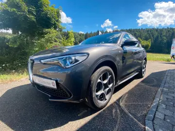 ALFA ROMEO Stelvio 2.0 Turbo Q4 AT8 TI Garantie bis 03 2027
