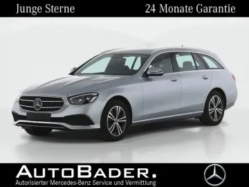 MERCEDES-BENZ E 220 d T AVANTGARDE MBUX Park-Spur-Sp…