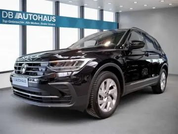 VW Tiguan Life 2.0 TSI DSG 4MOTION Navi Winterpaket
