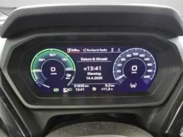 AUDI Q4 40 e-tron 2x S line SOH 100% PANO AHK NAVI B&